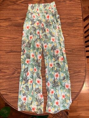 Tropical Floral Wide-Leg Pants in Mint & Coral